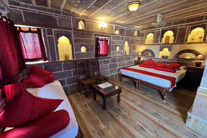 Room 20 of 73