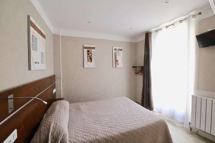 Room 45 of 71