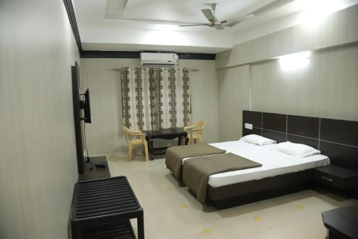 Room 3 of 30