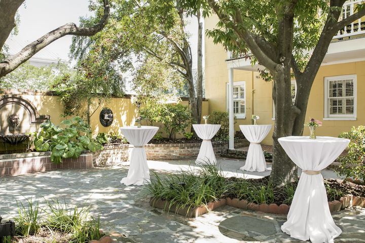 Hotel Exterior 25 of 31