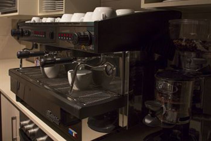 Breakfast/Coffee Service 7 of 72