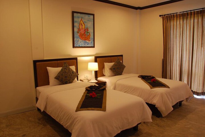 Room 21 of 43