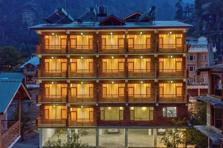 Hotel 6 of 8