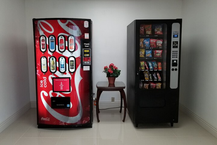 Vending machine