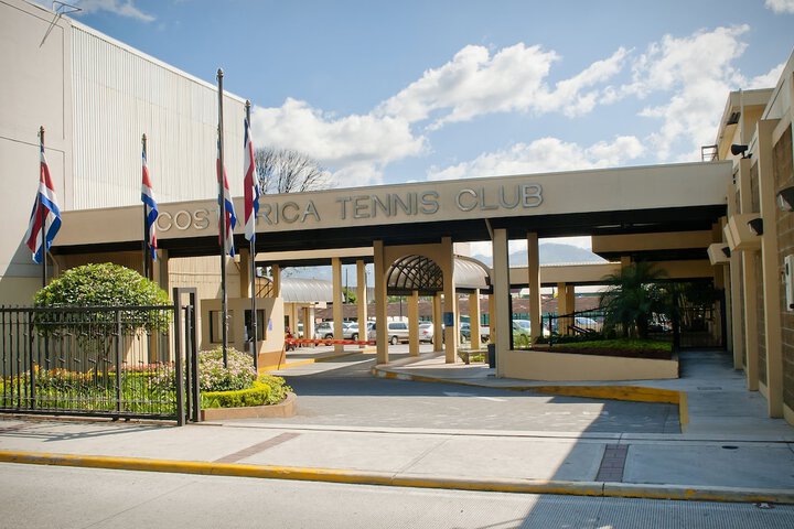 Costa Rica Tennis Club & Hotel