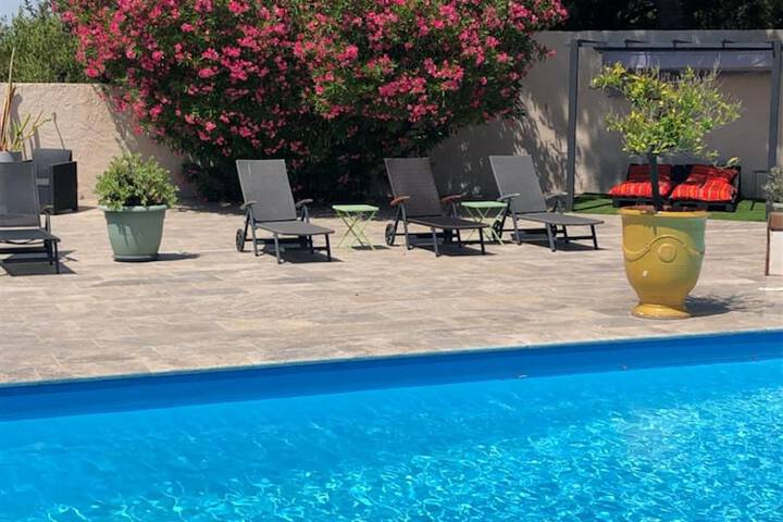 Hotel with Pool
