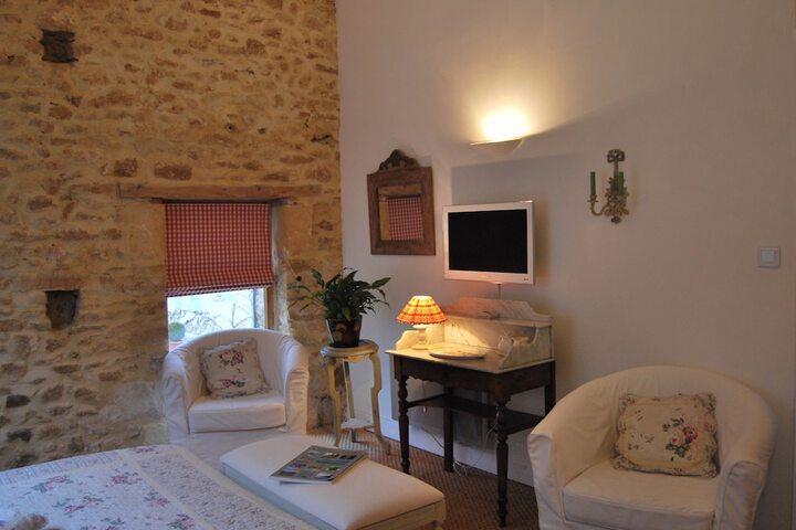 Room 7 of 70