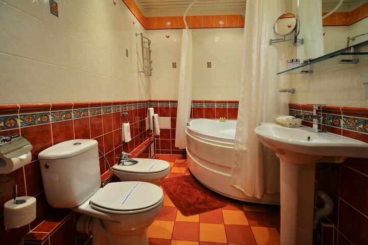Room 34 of 65