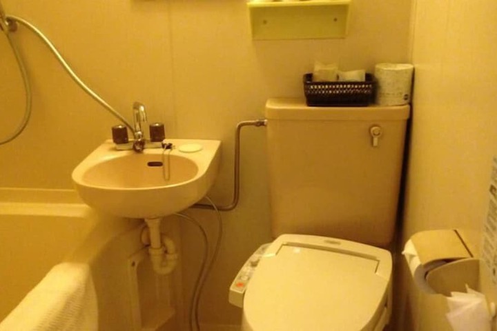 Room 26 of 31