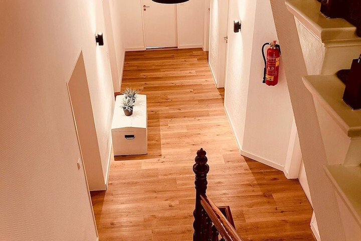 Ballroom/Hall 15 of 19
