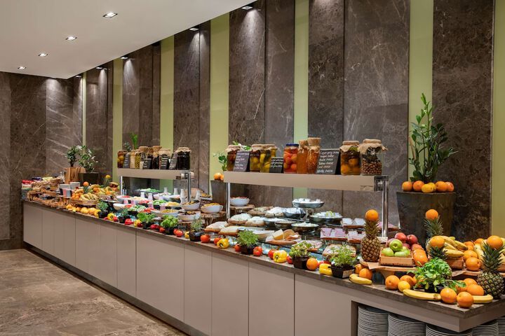 Breakfast/Coffee Service 103 of 116