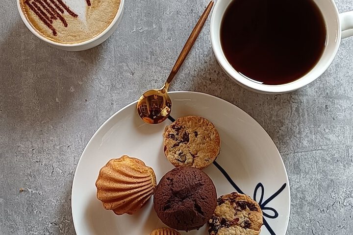 Breakfast/Coffee Service 66 of 119