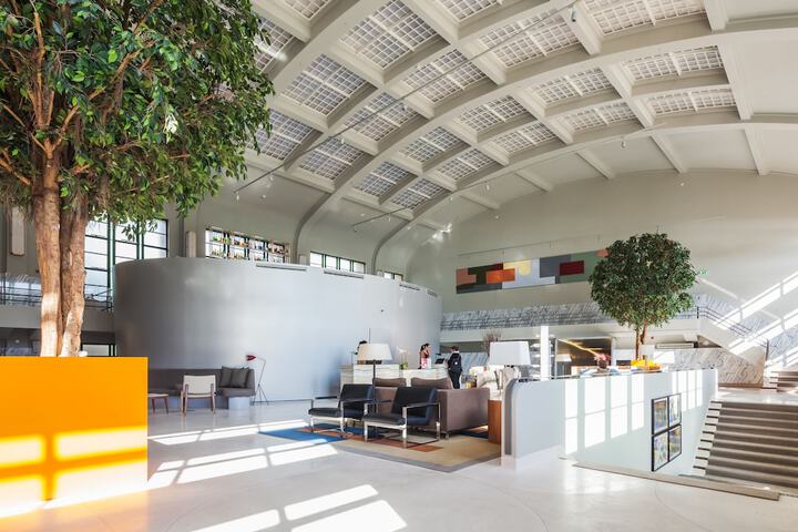 Lobby Entry