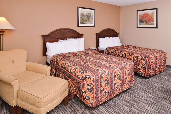 Room 8 of 35