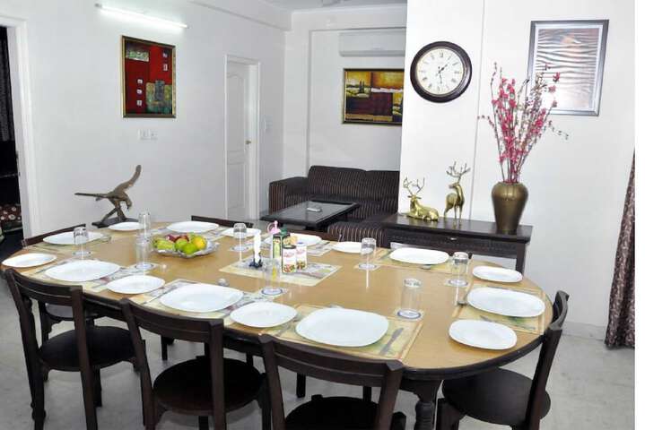 Dining Photos