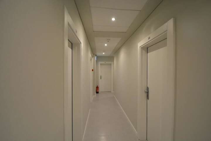 Ballroom/Hall 21 of 28