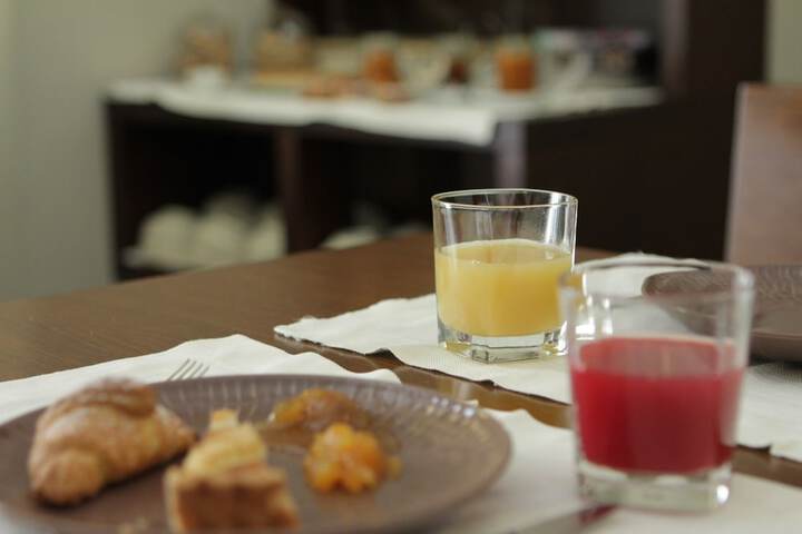 Breakfast meal