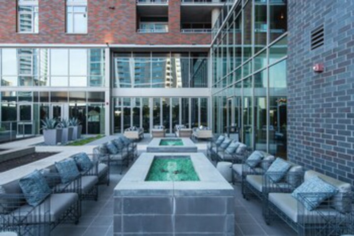 Hotel Exterior 21 of 114