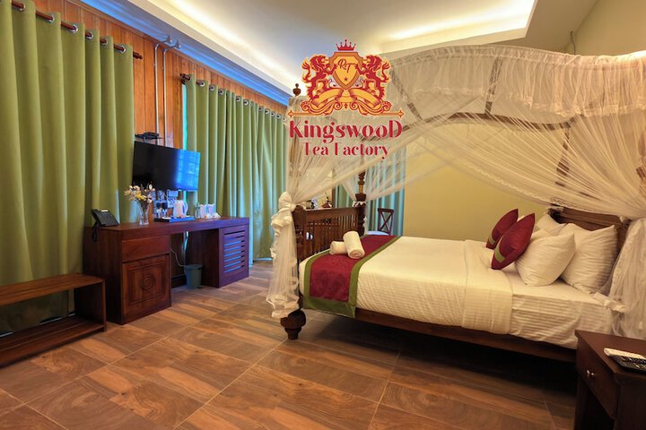 Room 5 of 23
