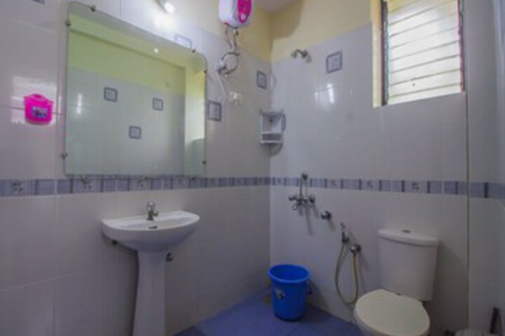 Room 2 of 26