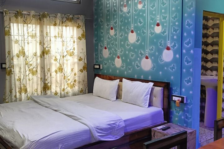 Room 5 of 41