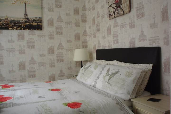 Room 6 of 67