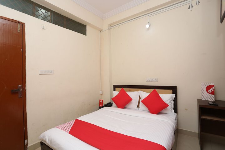 Room 15 of 20