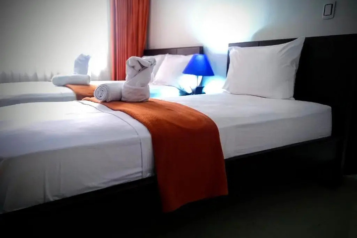 Room 7 of 29