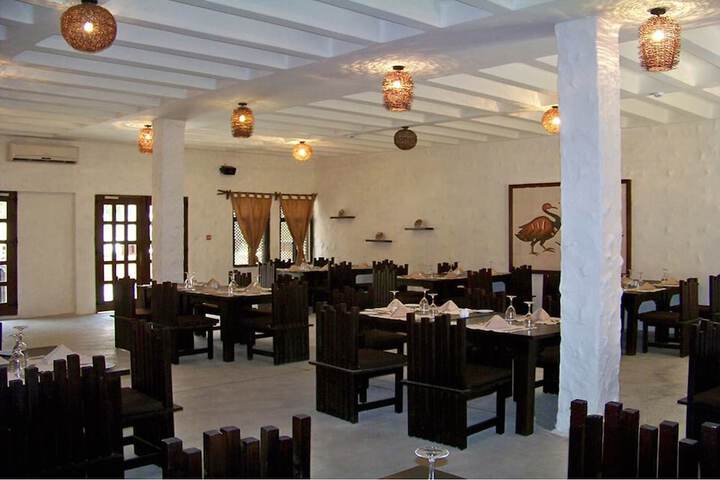 Dining 50 of 81