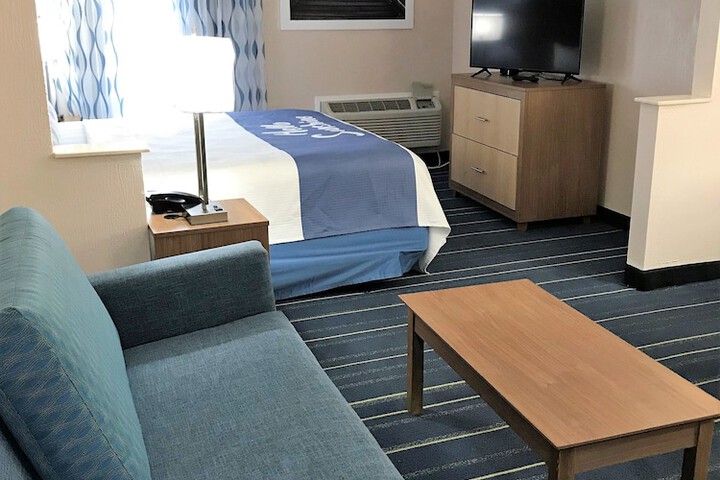 1 King Bed Mobility Accessible (6 of 20)
