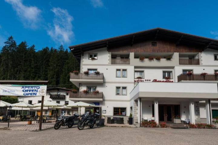 Hotel Paradiso