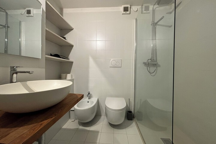 Room 20 of 31