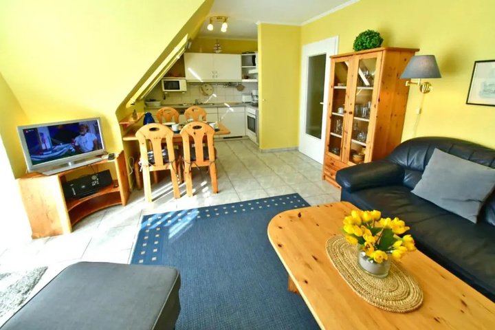 Room 2 of 12