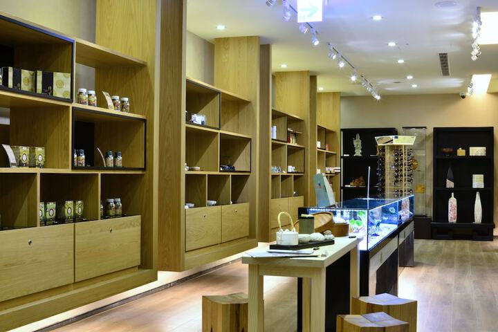 Gift Shop 95 of 137
