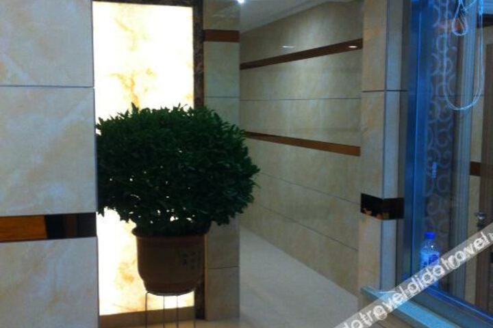 Hotel Interior 2 of 11