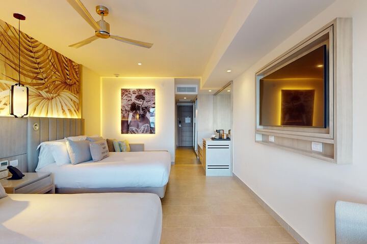 Room 50 of 235