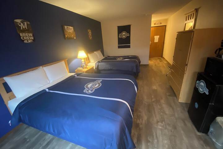 Room 20 of 106