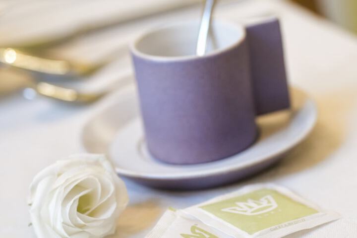 Breakfast/Coffee Service 105 of 123