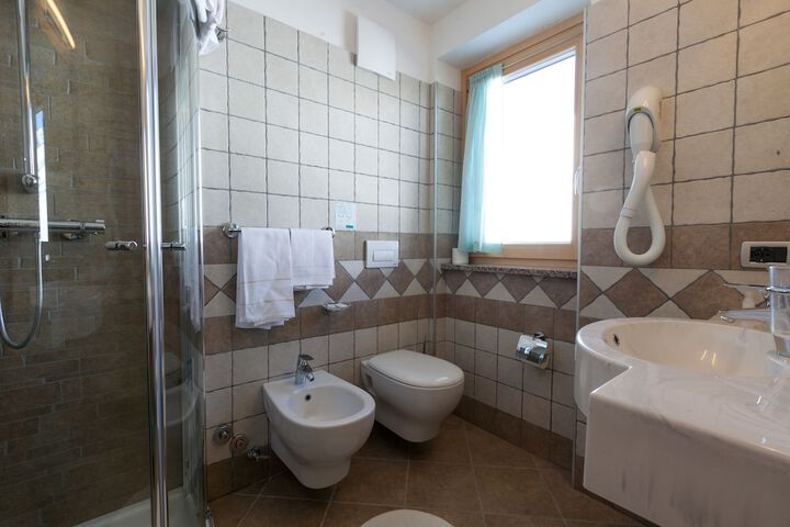 Clean Restrooms