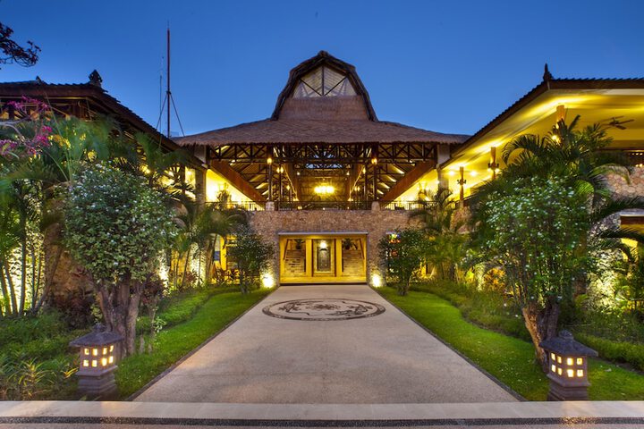 Guest Lobby