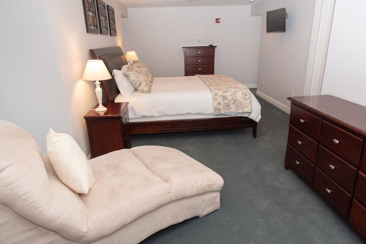 Room 17 of 113