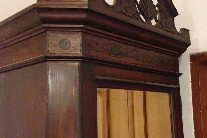 Room 17 of 39