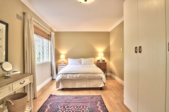 Room 30 of 132