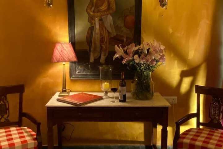 Room 42 of 69