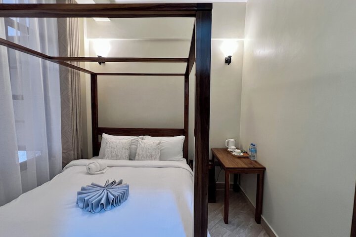 Room 16 of 58
