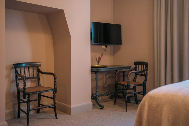 Room 80 of 123
