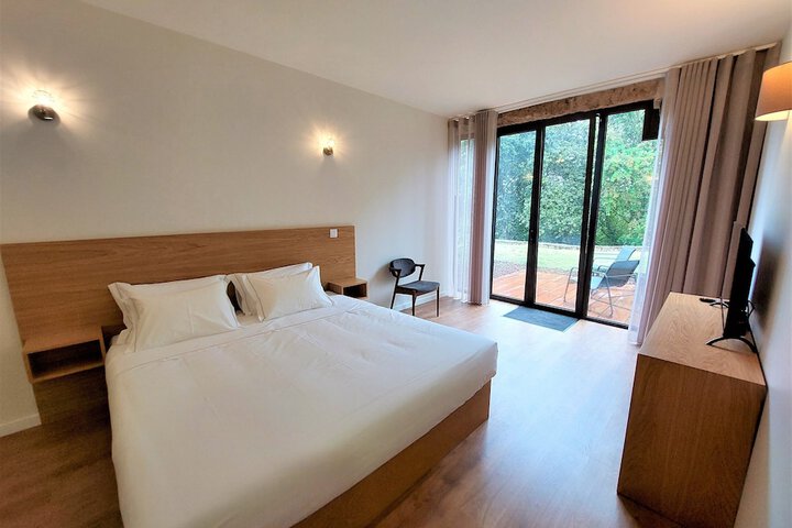 Room 8 of 53
