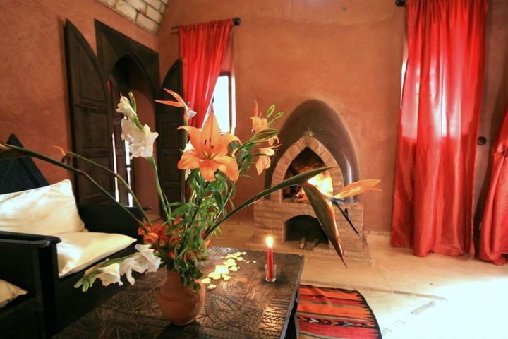 Room 3 of 8
