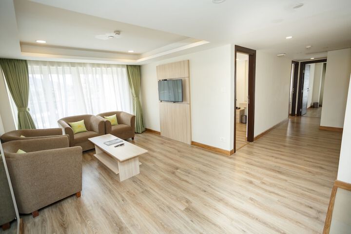 Room 53 of 119