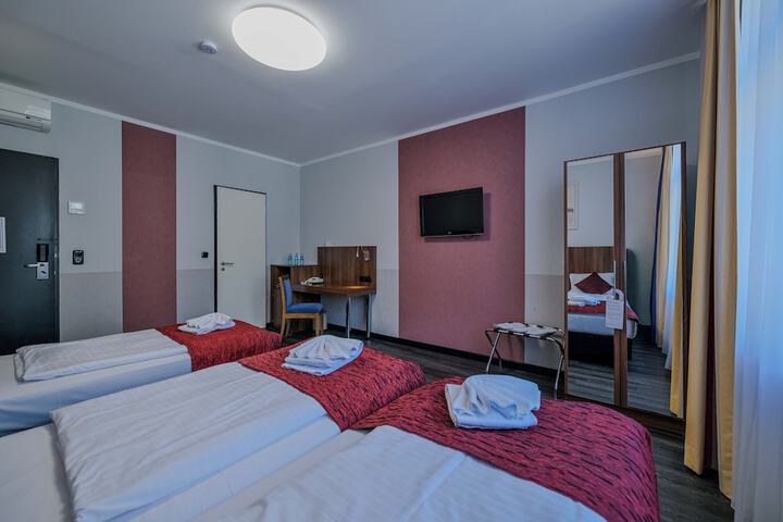Room 22 of 70
